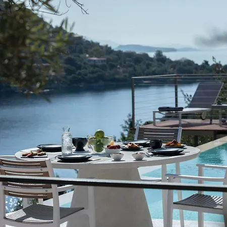 Anthelia-idyllic View And Private Access To The Sea *