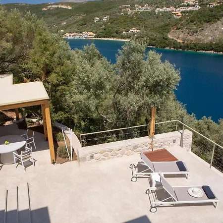 Anthelia-idyllic View And Private Access To The Sea